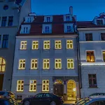 Tom Sawyer's Old Town Апартаменты